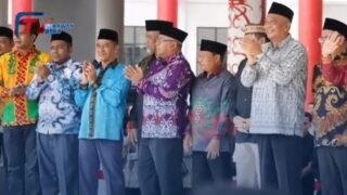 Sekda Sanggau Hadiri Pawai Ta’aruf MTQ Kalbar di Kapuas Hulu